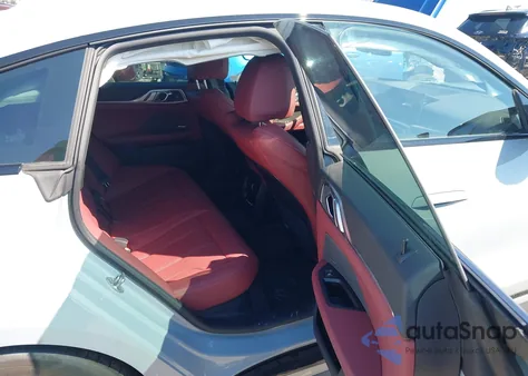 2024 BMW I4 M50 z USA, uszkodzony, nr VIN WBY33AW07RFS83491